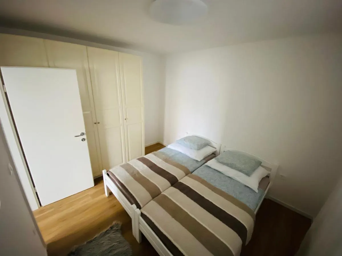 לובליאנה Gogalova Apartments 0*,  סלובניה